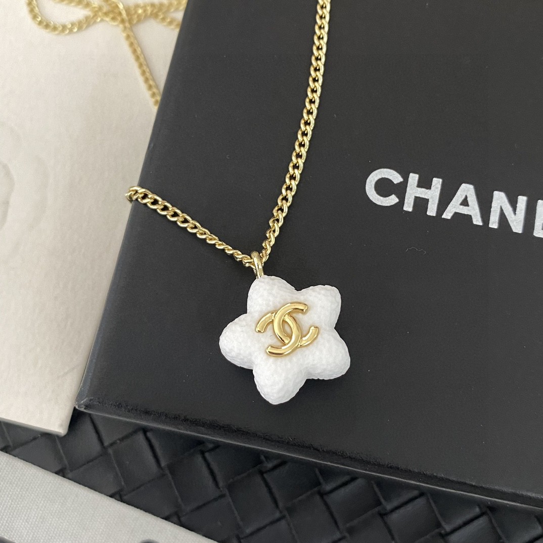 Chanel Necklaces